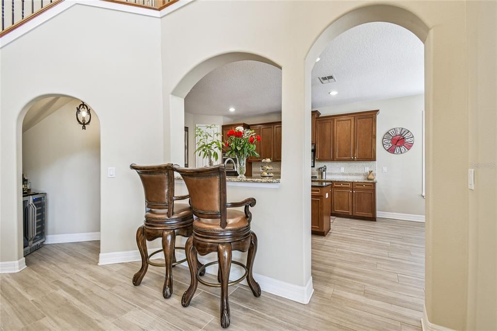 En Venta: $1,195,000 (6 camas, 4 baños, 4277 Pies cuadrados)