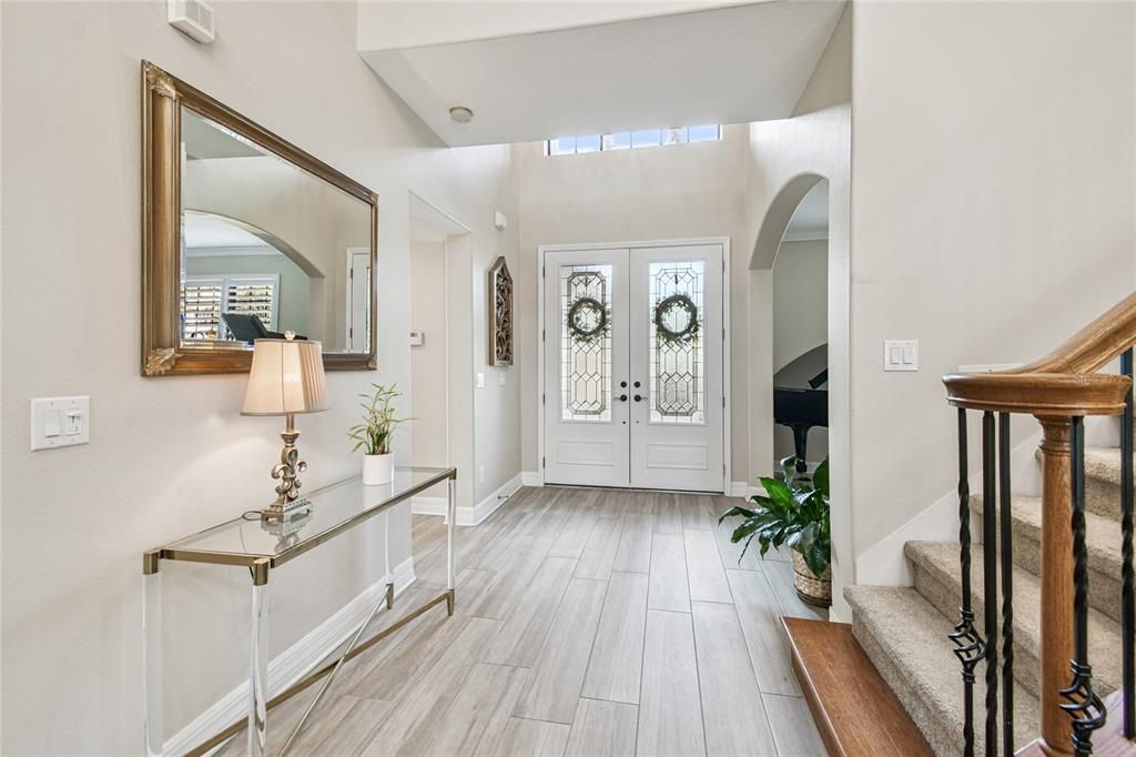 En Venta: $1,195,000 (6 camas, 4 baños, 4277 Pies cuadrados)