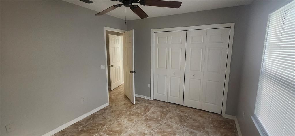 待售: $330,000 (3 贝兹, 2 浴室, 1664 平方英尺)