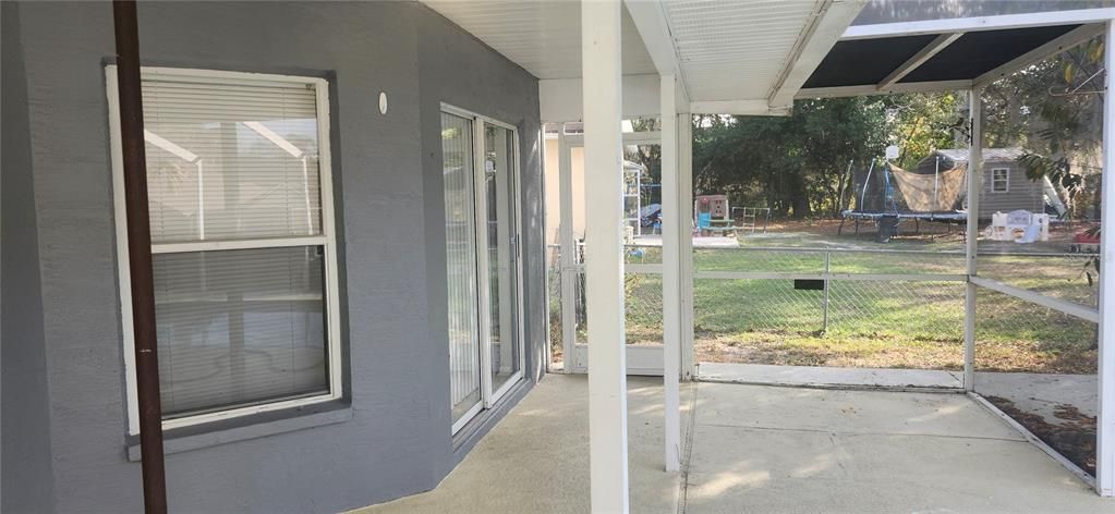 待售: $330,000 (3 贝兹, 2 浴室, 1664 平方英尺)