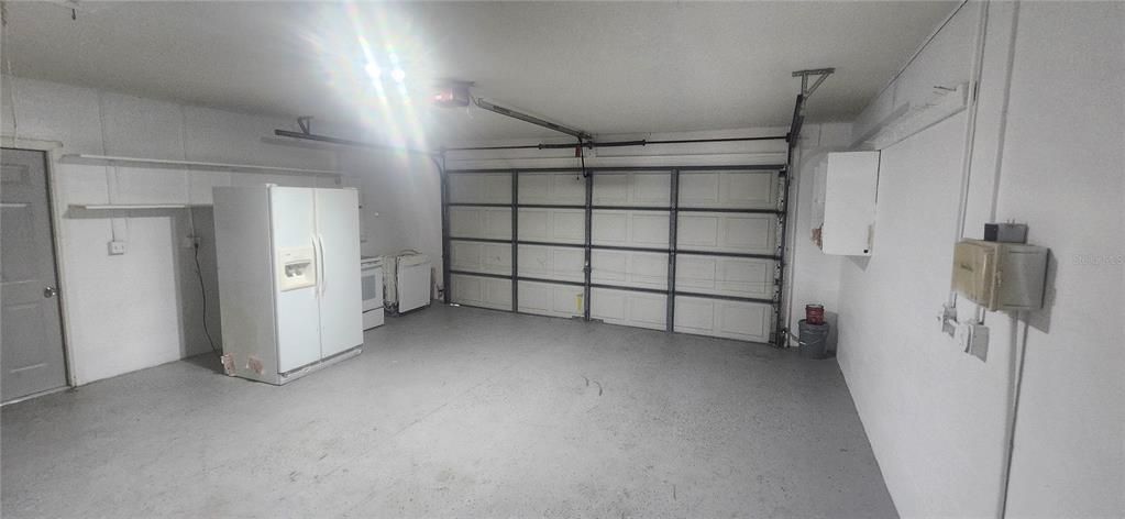 待售: $330,000 (3 贝兹, 2 浴室, 1664 平方英尺)