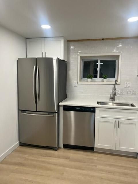 待售: $239,990 (2 贝兹, 1 浴室, 720 平方英尺)