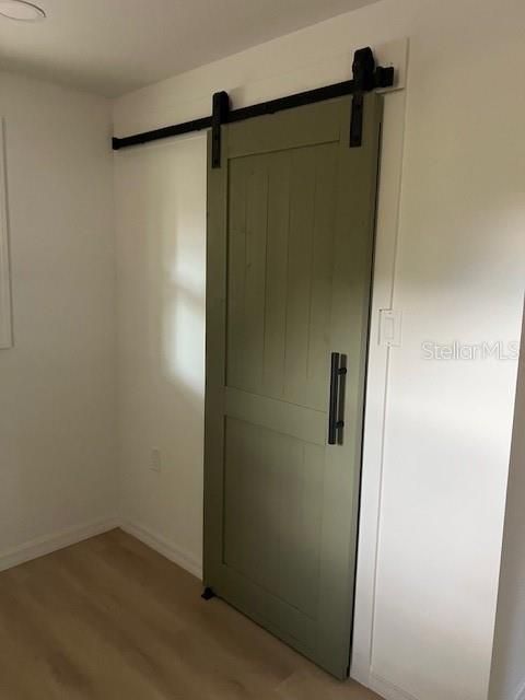 待售: $239,990 (2 贝兹, 1 浴室, 720 平方英尺)