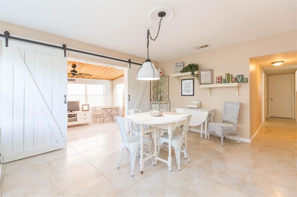 For Rent: $3,600 (2 beds, 2 baths, 1692 Square Feet)