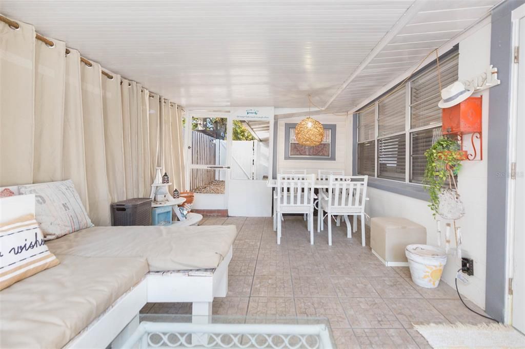 For Rent: $3,600 (2 beds, 2 baths, 1692 Square Feet)