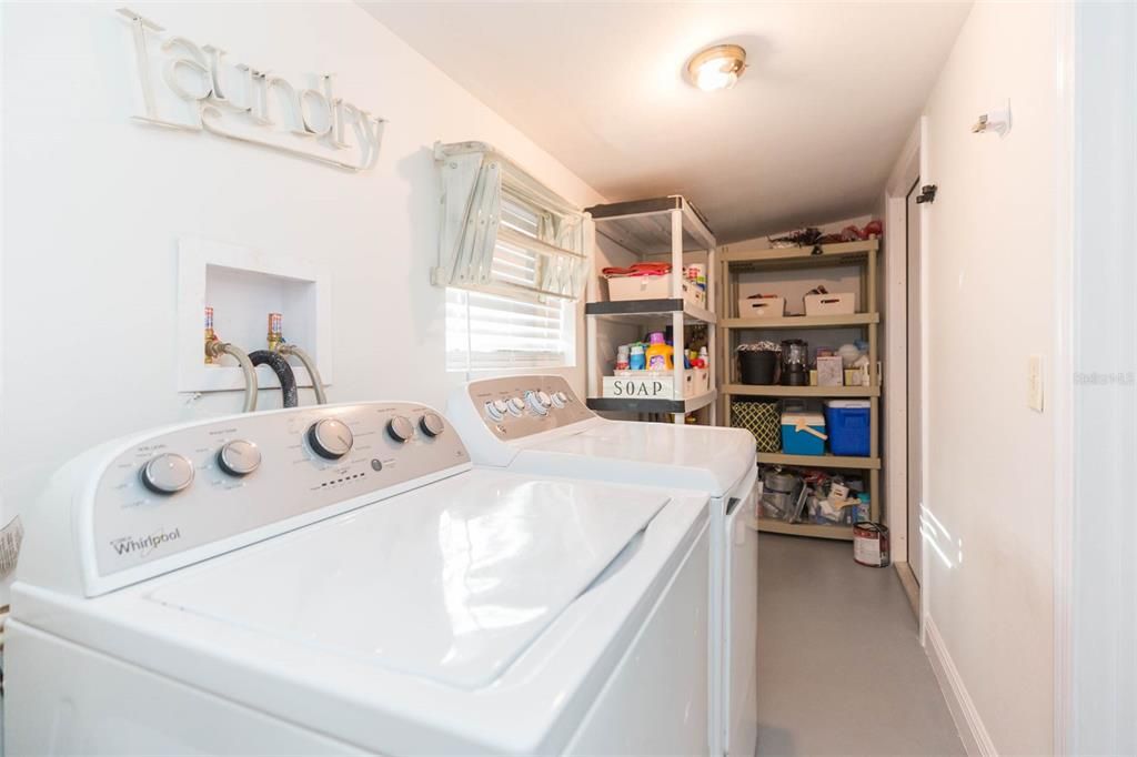 For Rent: $3,600 (2 beds, 2 baths, 1692 Square Feet)