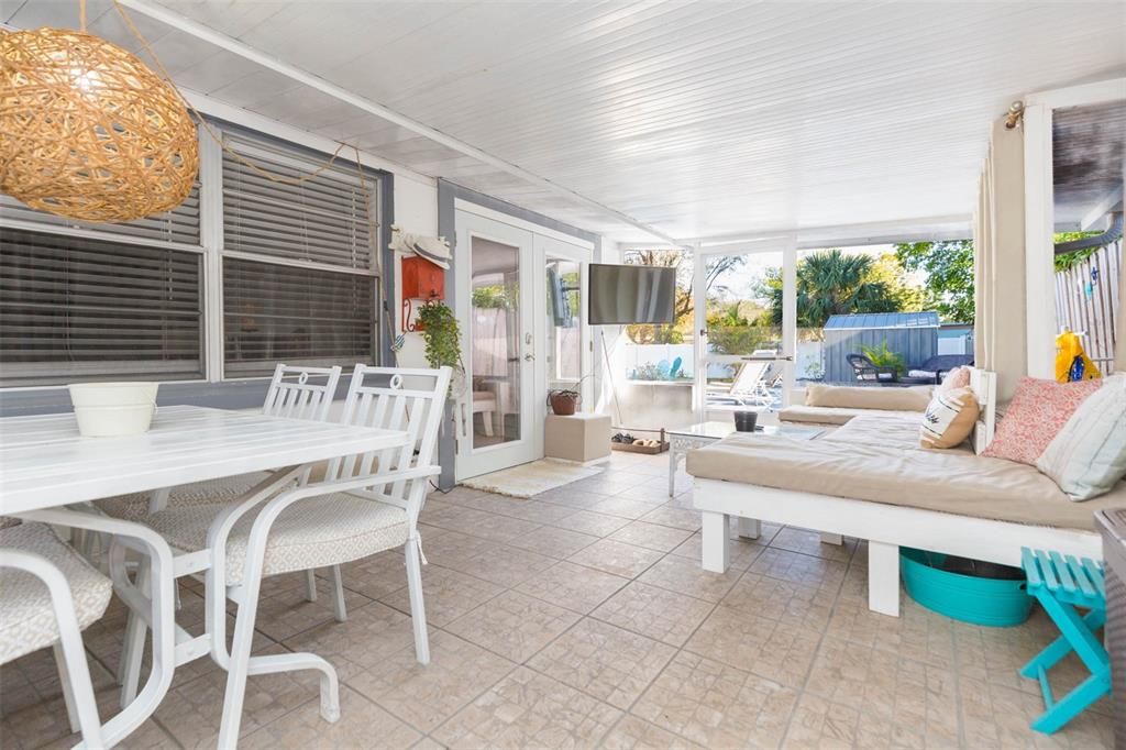 For Rent: $3,600 (2 beds, 2 baths, 1692 Square Feet)