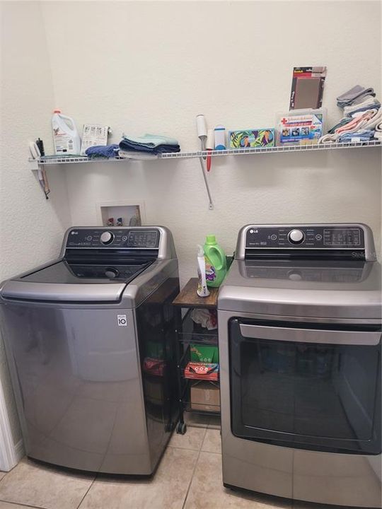 На продажу: $380,000 (3 спален, 2 ванн, 1503 Квадратных фут)