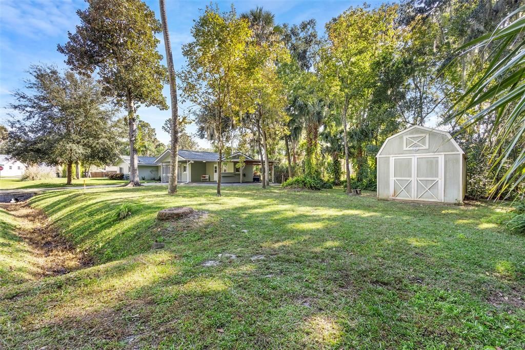 待售: $450,000 (2 贝兹, 2 浴室, 1589 平方英尺)