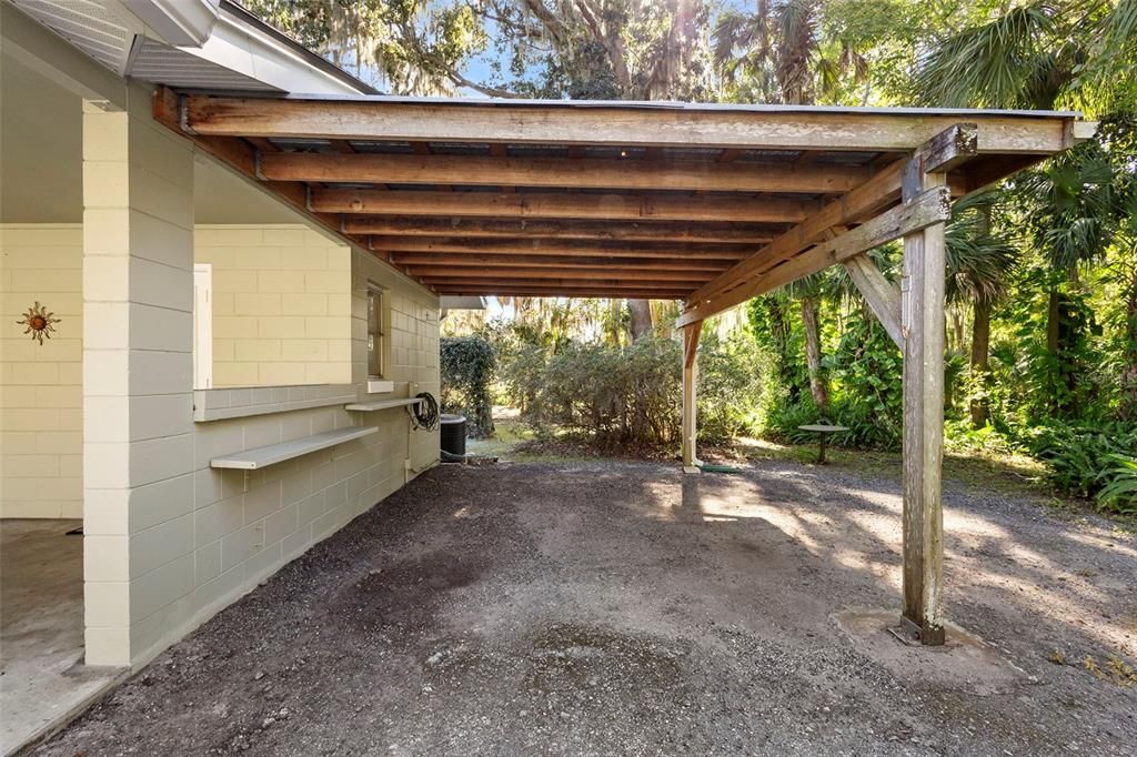 待售: $450,000 (2 贝兹, 2 浴室, 1589 平方英尺)