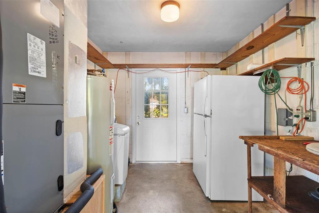 待售: $450,000 (2 贝兹, 2 浴室, 1589 平方英尺)