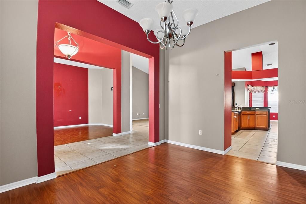 For Sale: $369,000 (4 beds, 3 baths, 2397 Square Feet)