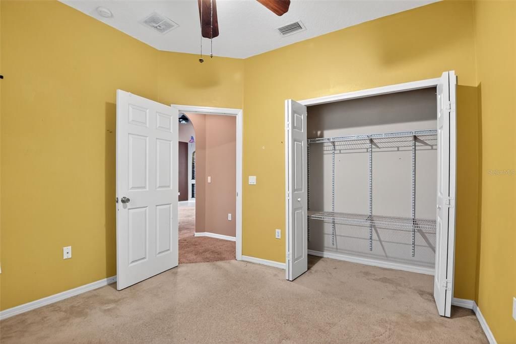 For Sale: $369,000 (4 beds, 3 baths, 2397 Square Feet)