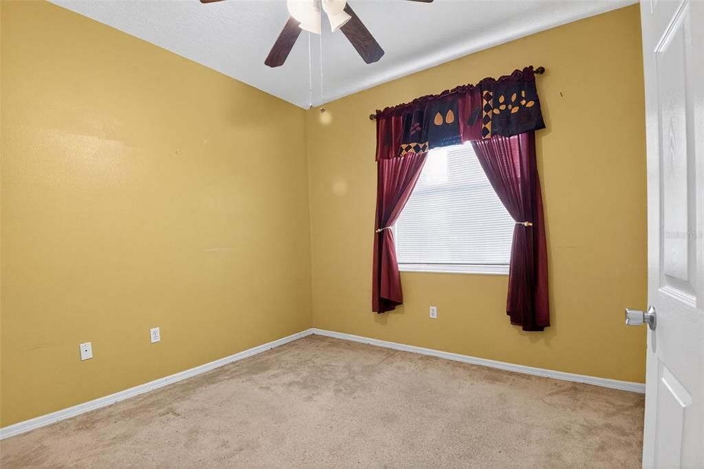 For Sale: $369,000 (4 beds, 3 baths, 2397 Square Feet)