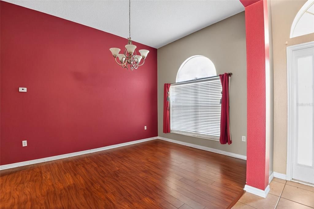 For Sale: $369,000 (4 beds, 3 baths, 2397 Square Feet)