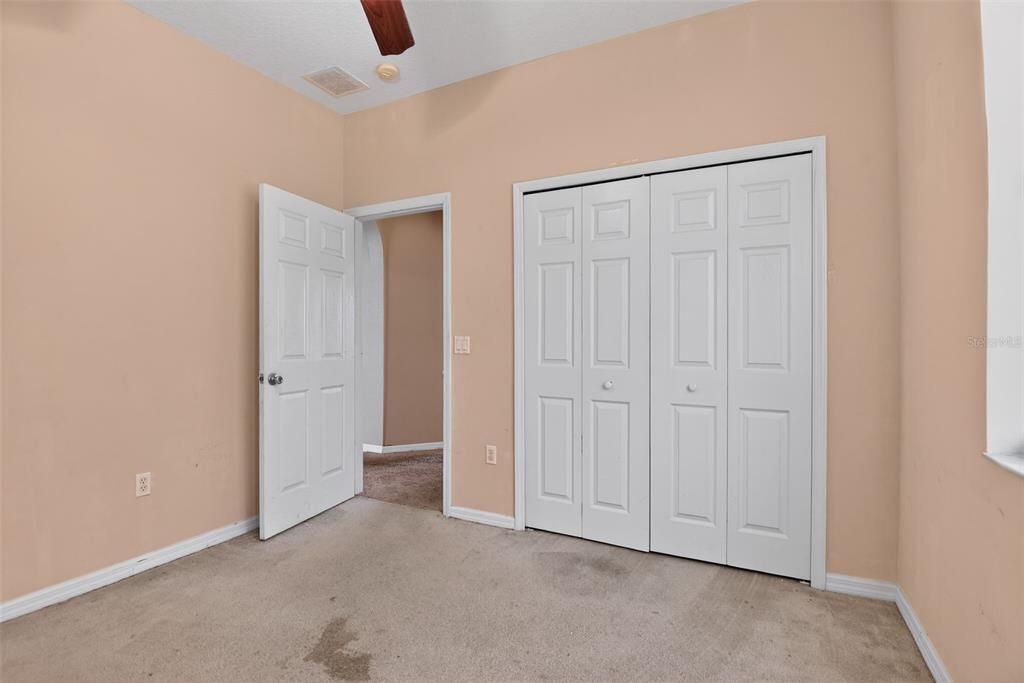 For Sale: $369,000 (4 beds, 3 baths, 2397 Square Feet)