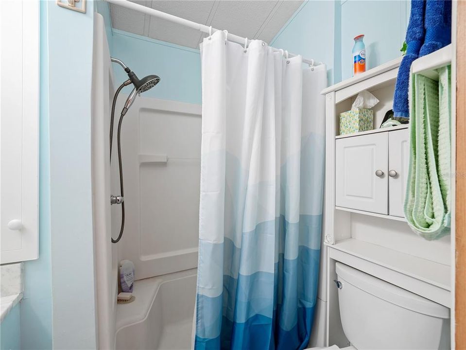 待售: $125,000 (2 贝兹, 1 浴室, 744 平方英尺)