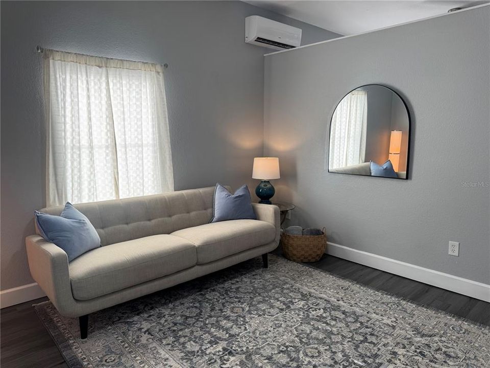 En Renta: $1,750 (1 camas, 1 baños, 500 Pies cuadrados)