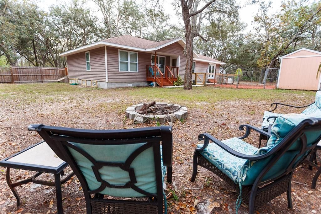 En Venta: $569,900 (3 camas, 2 baños, 1948 Pies cuadrados)