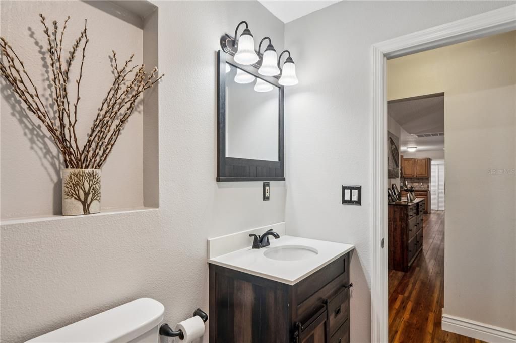 En Venta: $569,900 (3 camas, 2 baños, 1948 Pies cuadrados)