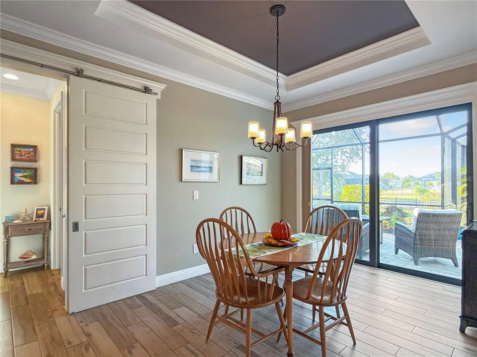 Activo con contrato: $720,000 (3 camas, 3 baños, 2177 Pies cuadrados)