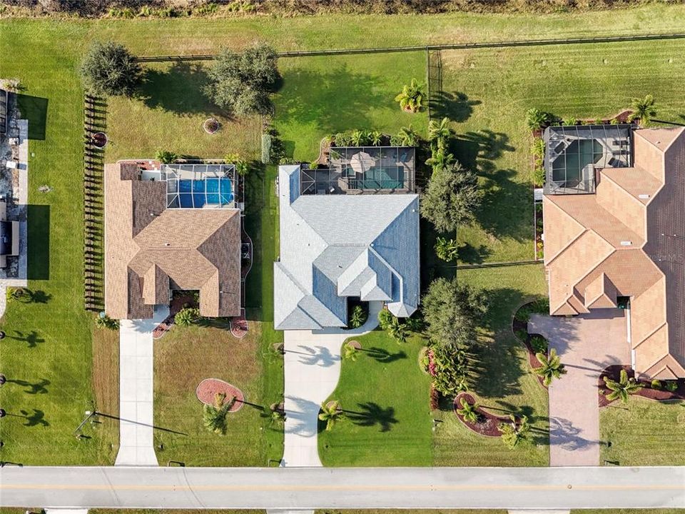 Activo con contrato: $720,000 (3 camas, 3 baños, 2177 Pies cuadrados)