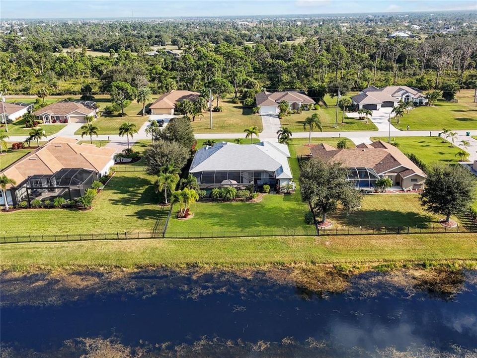 Activo con contrato: $720,000 (3 camas, 3 baños, 2177 Pies cuadrados)