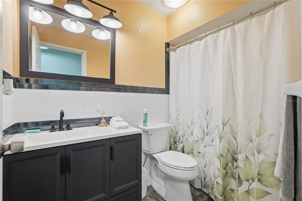 Activo con contrato: $530,000 (4 camas, 3 baños, 1836 Pies cuadrados)