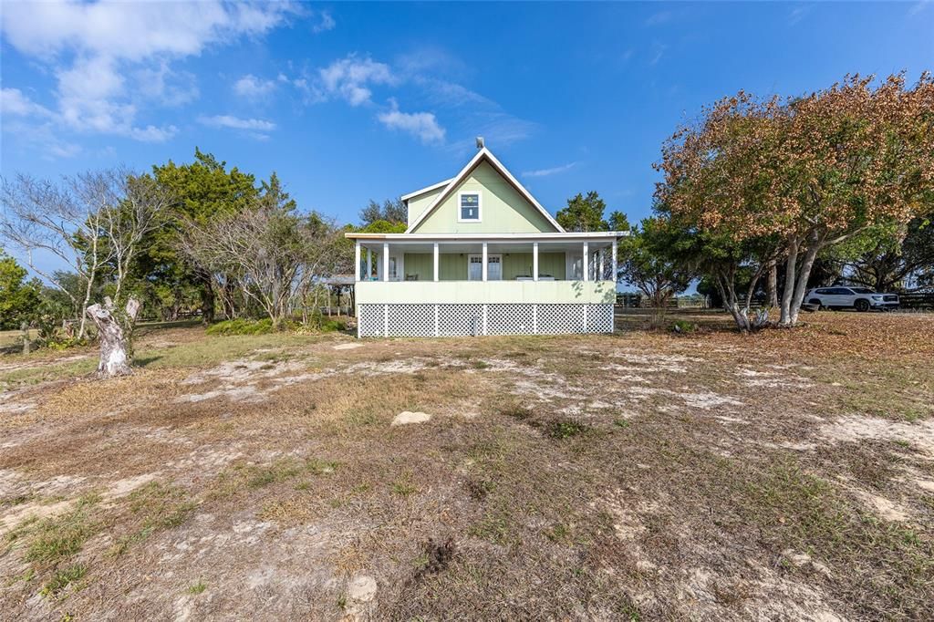 На продажу: $599,900 (3 спален, 2 ванн, 1360 Квадратных фут)