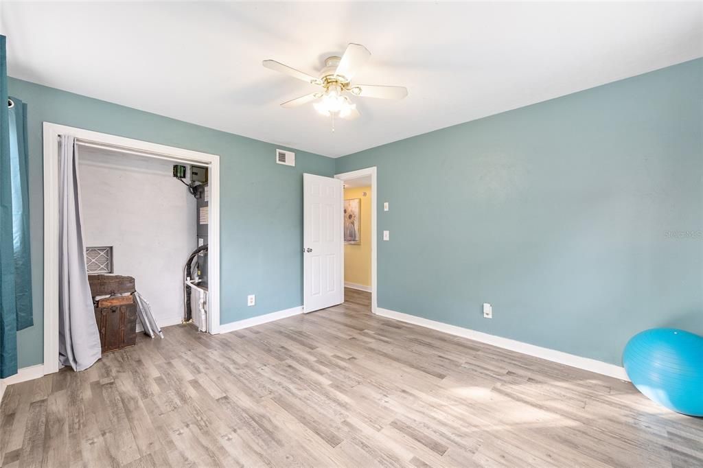 На продажу: $599,900 (3 спален, 2 ванн, 1360 Квадратных фут)