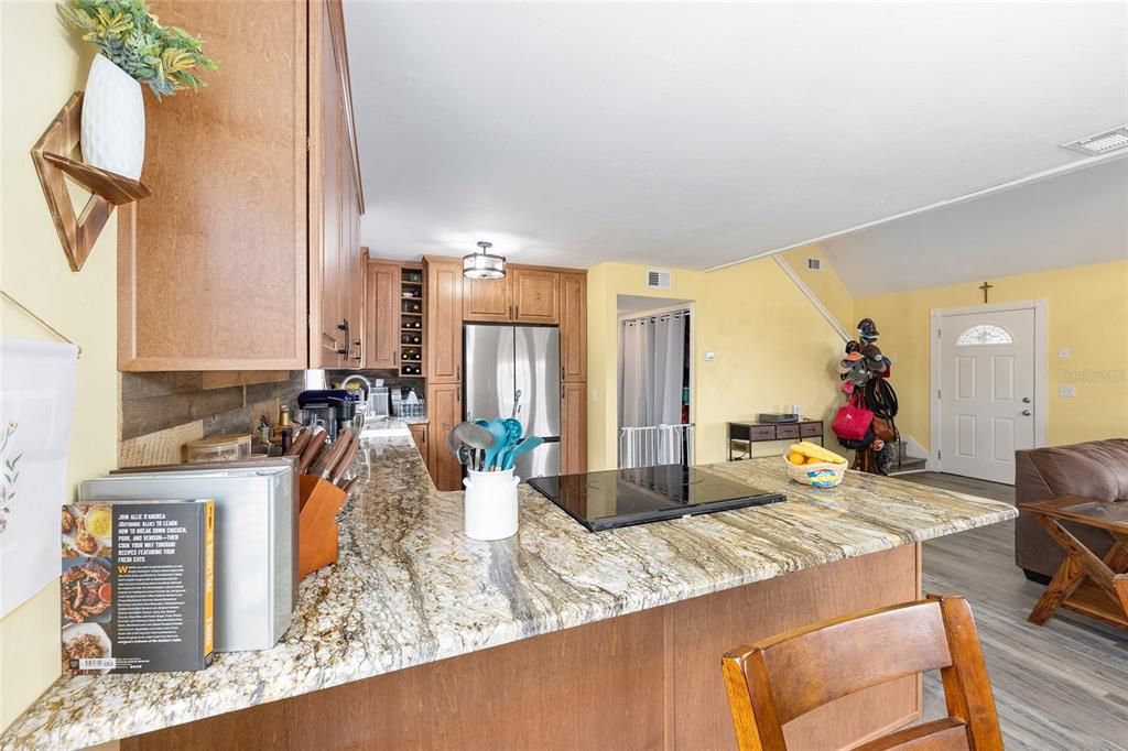 На продажу: $599,900 (3 спален, 2 ванн, 1360 Квадратных фут)