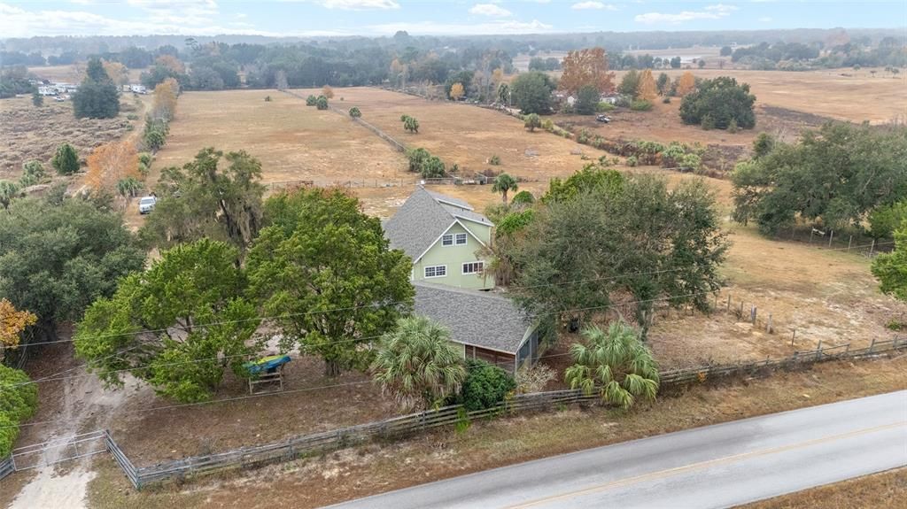 На продажу: $599,900 (3 спален, 2 ванн, 1360 Квадратных фут)