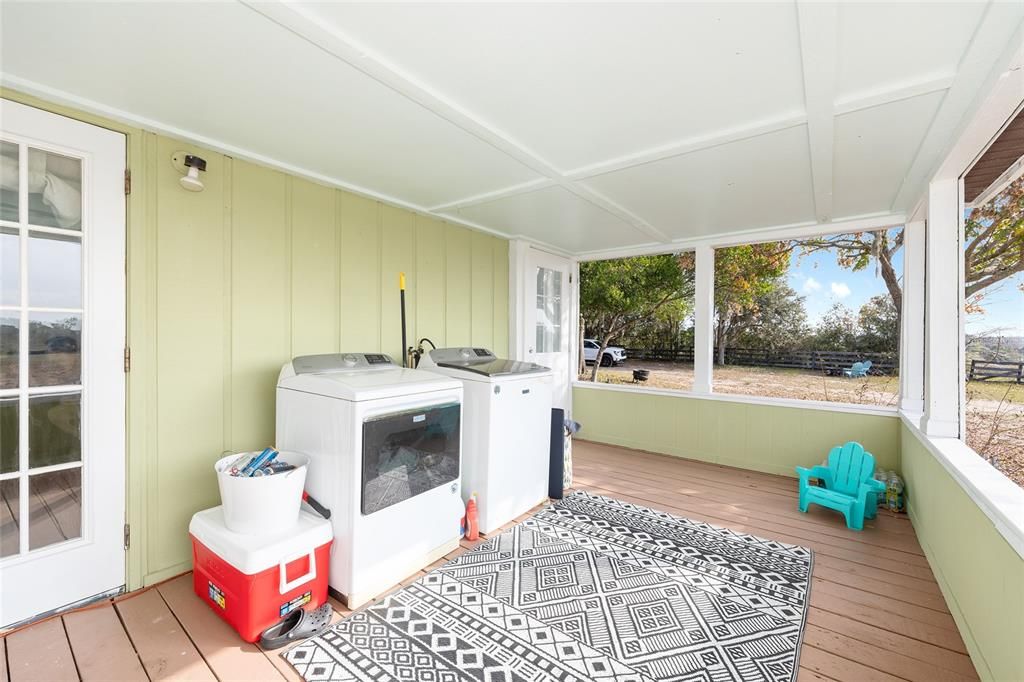 На продажу: $599,900 (3 спален, 2 ванн, 1360 Квадратных фут)