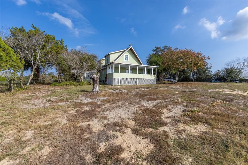 На продажу: $599,900 (3 спален, 2 ванн, 1360 Квадратных фут)