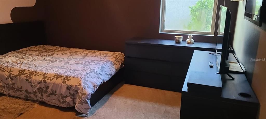 En Venta: $465,000 (4 camas, 2 baños, 1839 Pies cuadrados)