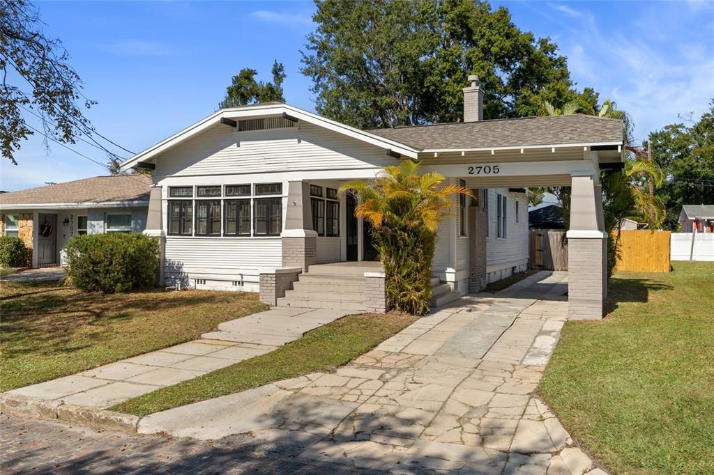 For Sale: $425,000 (3 beds, 2 baths, 1433 Square Feet)