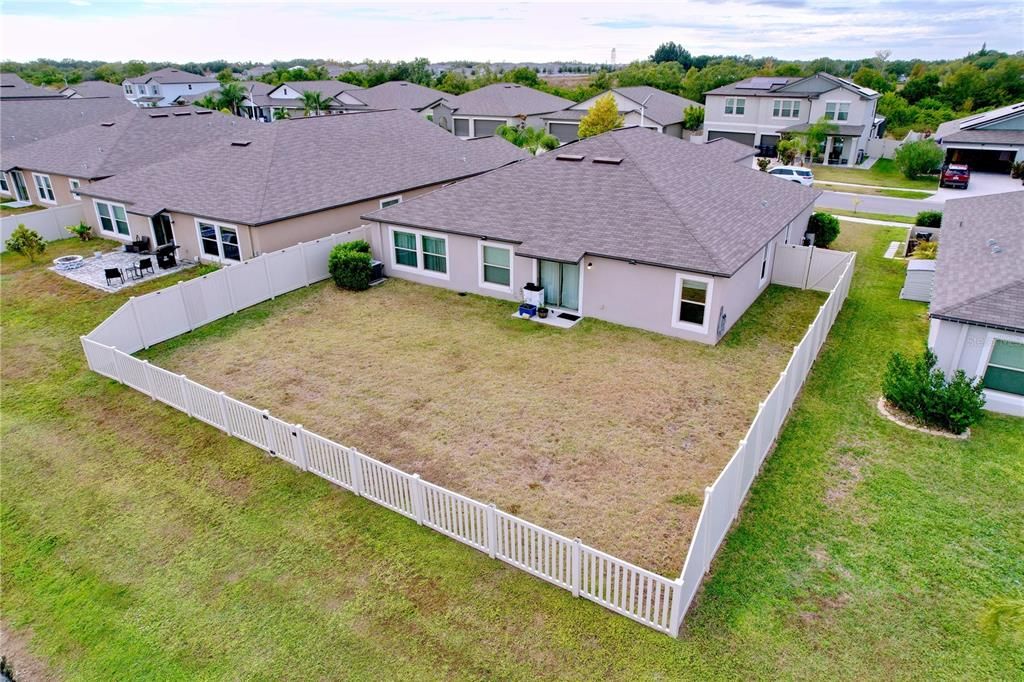 En Venta: $440,000 (4 camas, 2 baños, 2270 Pies cuadrados)