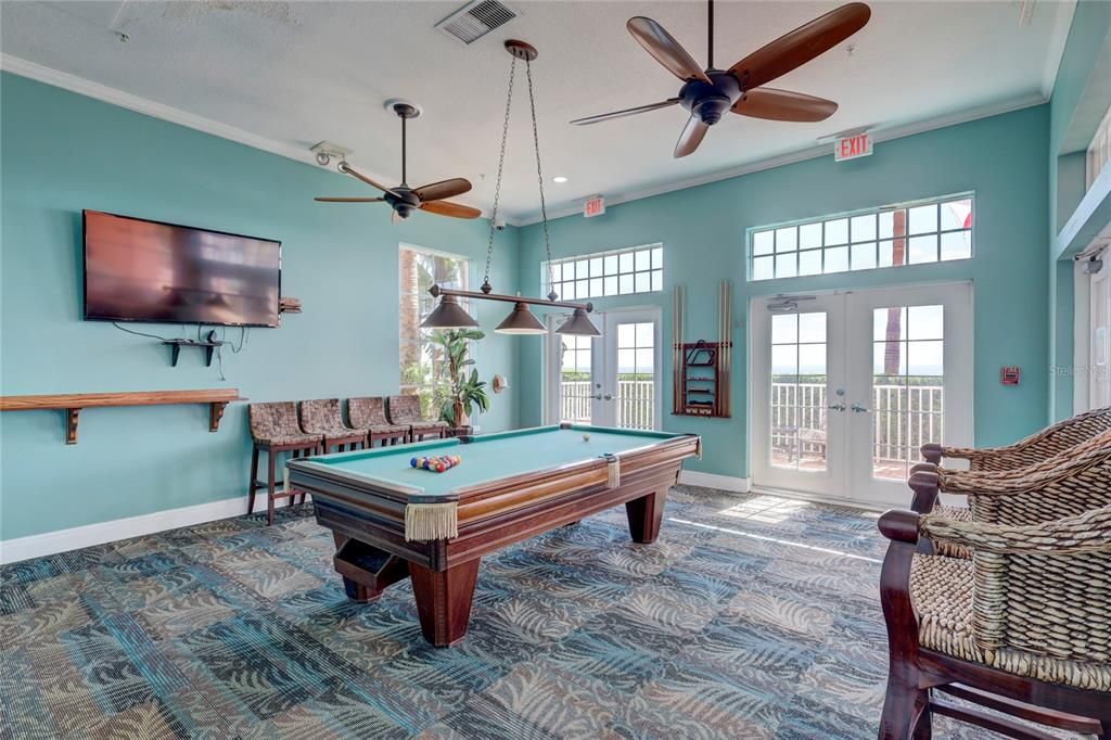 For Sale: $260,000 (2 beds, 1 baths, 774 Square Feet)