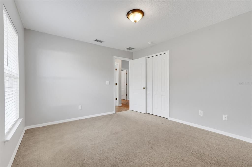 待售: $389,900 (3 贝兹, 2 浴室, 2006 平方英尺)