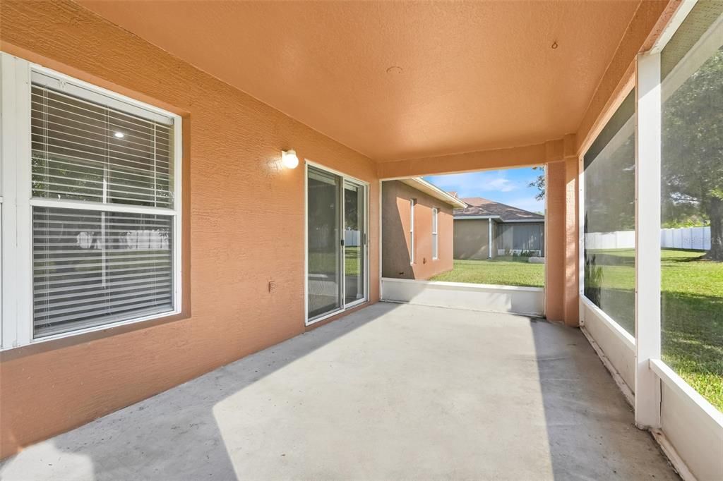 待售: $389,900 (3 贝兹, 2 浴室, 2006 平方英尺)