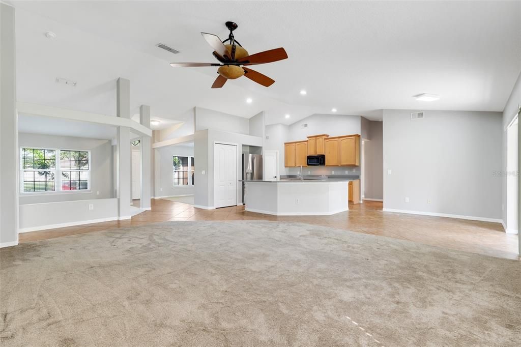 待售: $389,900 (3 贝兹, 2 浴室, 2006 平方英尺)