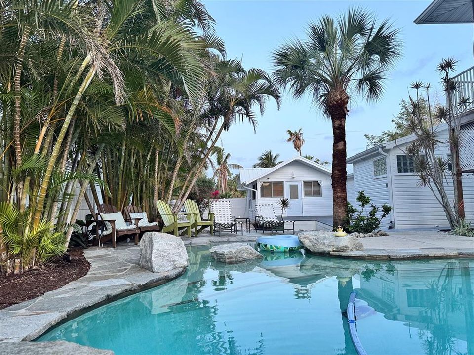 出租: $14,400 (3 贝兹, 3 浴室, 1650 平方英尺)