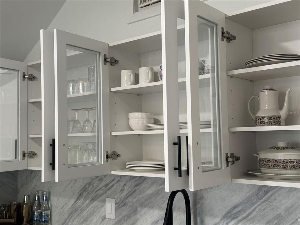 出租: $14,400 (3 贝兹, 3 浴室, 1650 平方英尺)