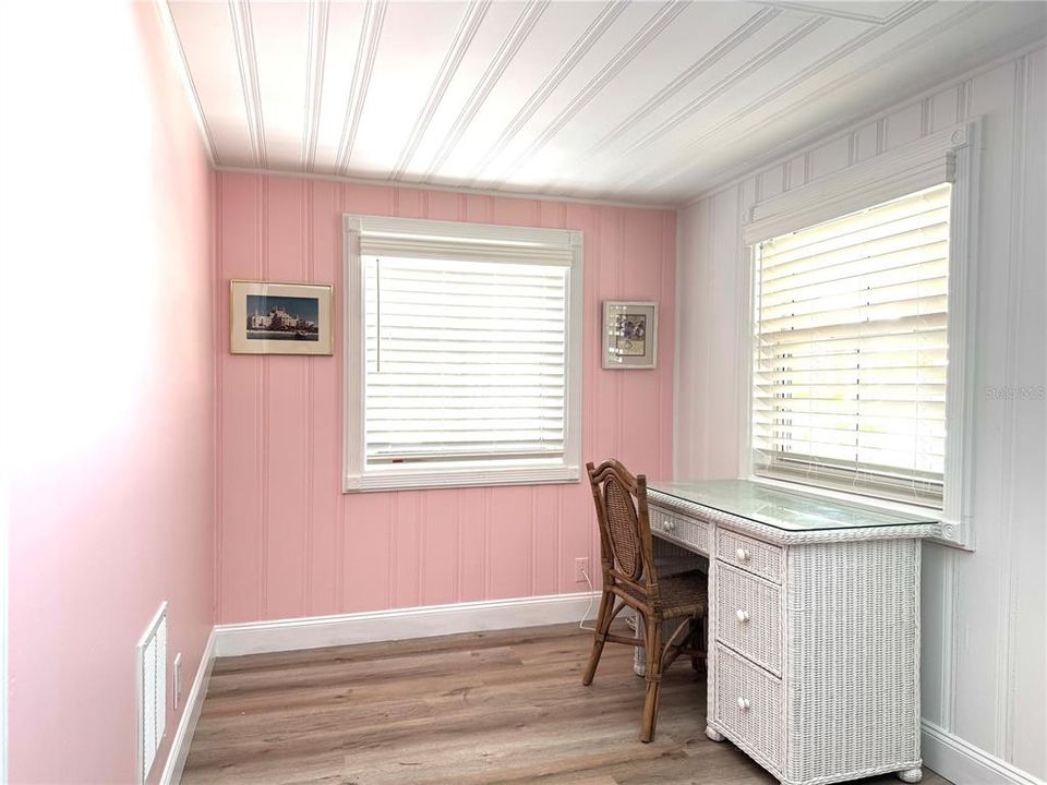 出租: $14,400 (3 贝兹, 3 浴室, 1650 平方英尺)