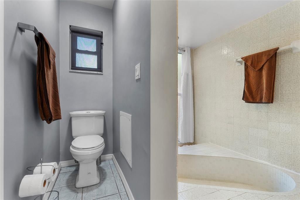 For Sale: $450,000 (4 beds, 2 baths, 2193 Square Feet)