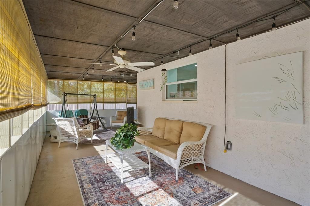 For Sale: $450,000 (4 beds, 2 baths, 2193 Square Feet)