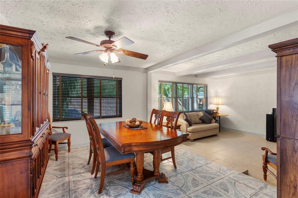 For Sale: $450,000 (4 beds, 2 baths, 2193 Square Feet)