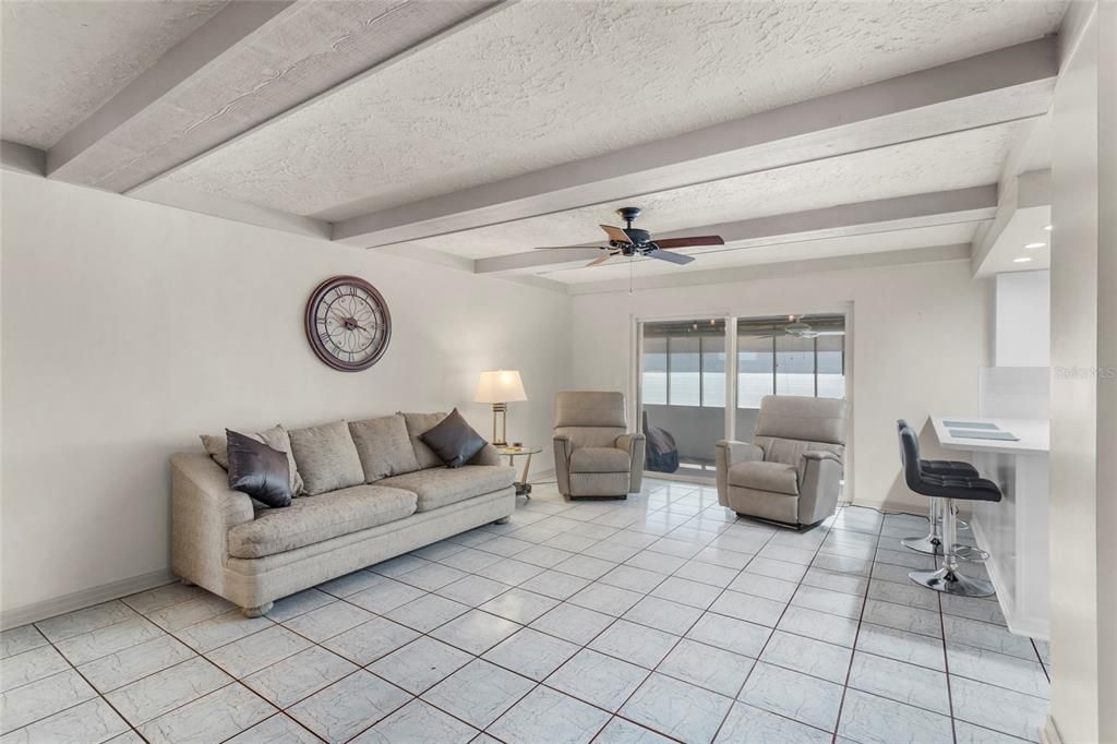 For Sale: $450,000 (4 beds, 2 baths, 2193 Square Feet)