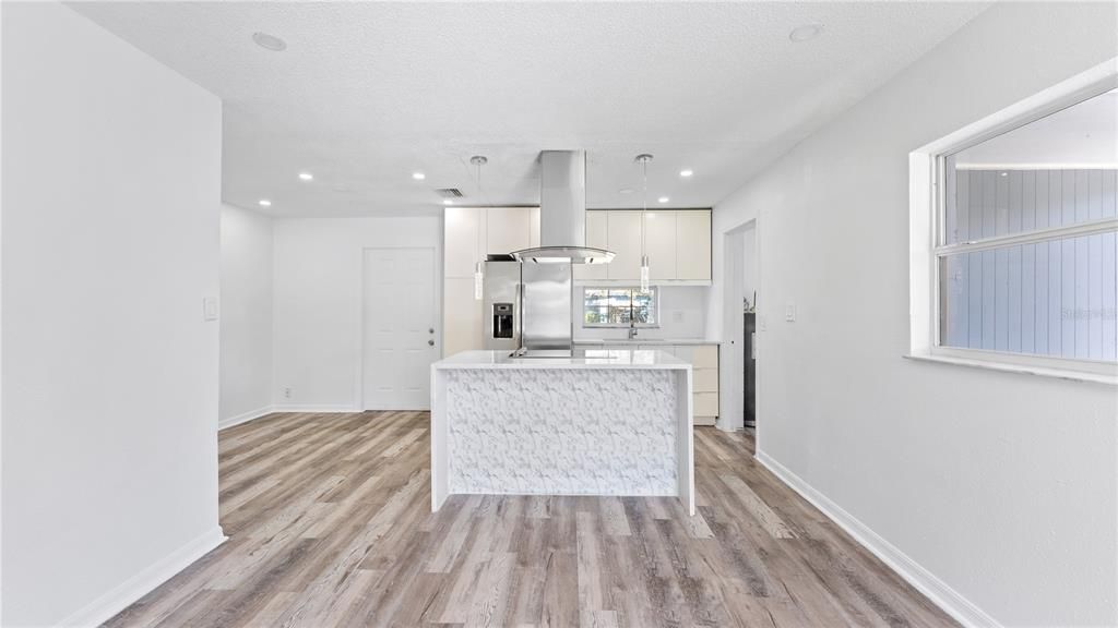 En Venta: $284,900 (3 camas, 1 baños, 906 Pies cuadrados)