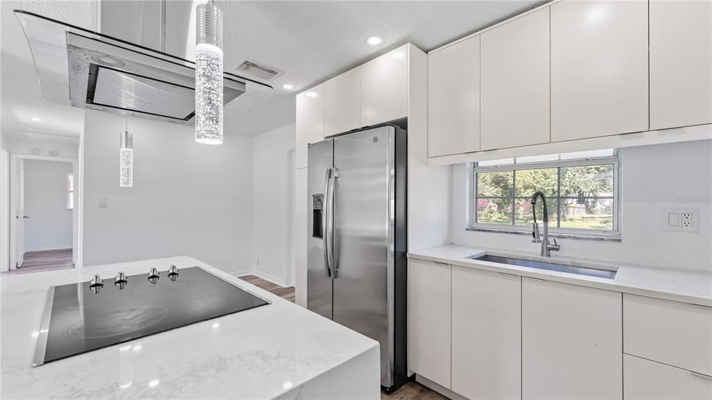 En Venta: $284,900 (3 camas, 1 baños, 906 Pies cuadrados)